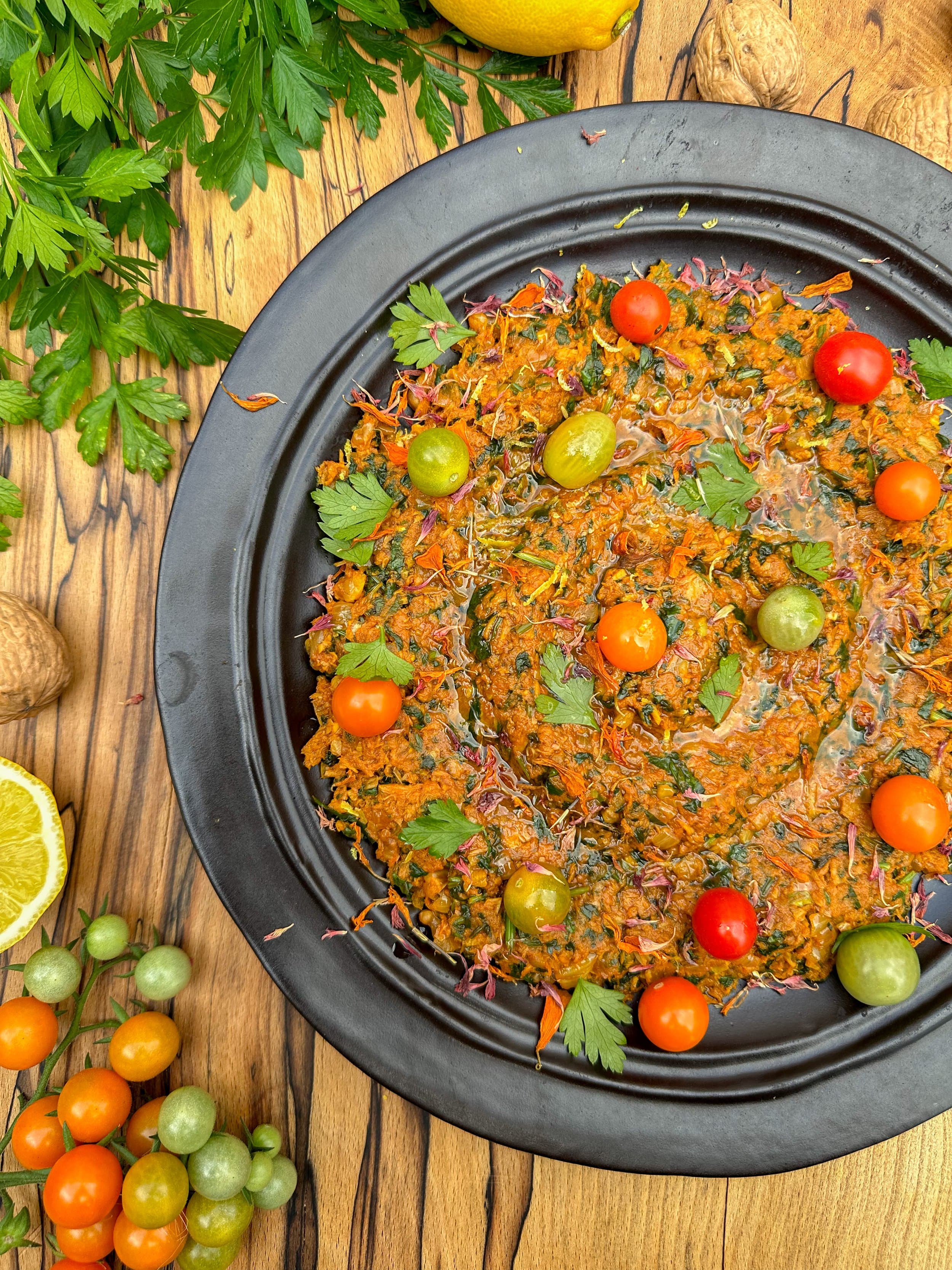 Finger-Sized Tuna Fritters (Tan Mahi Angoshti)