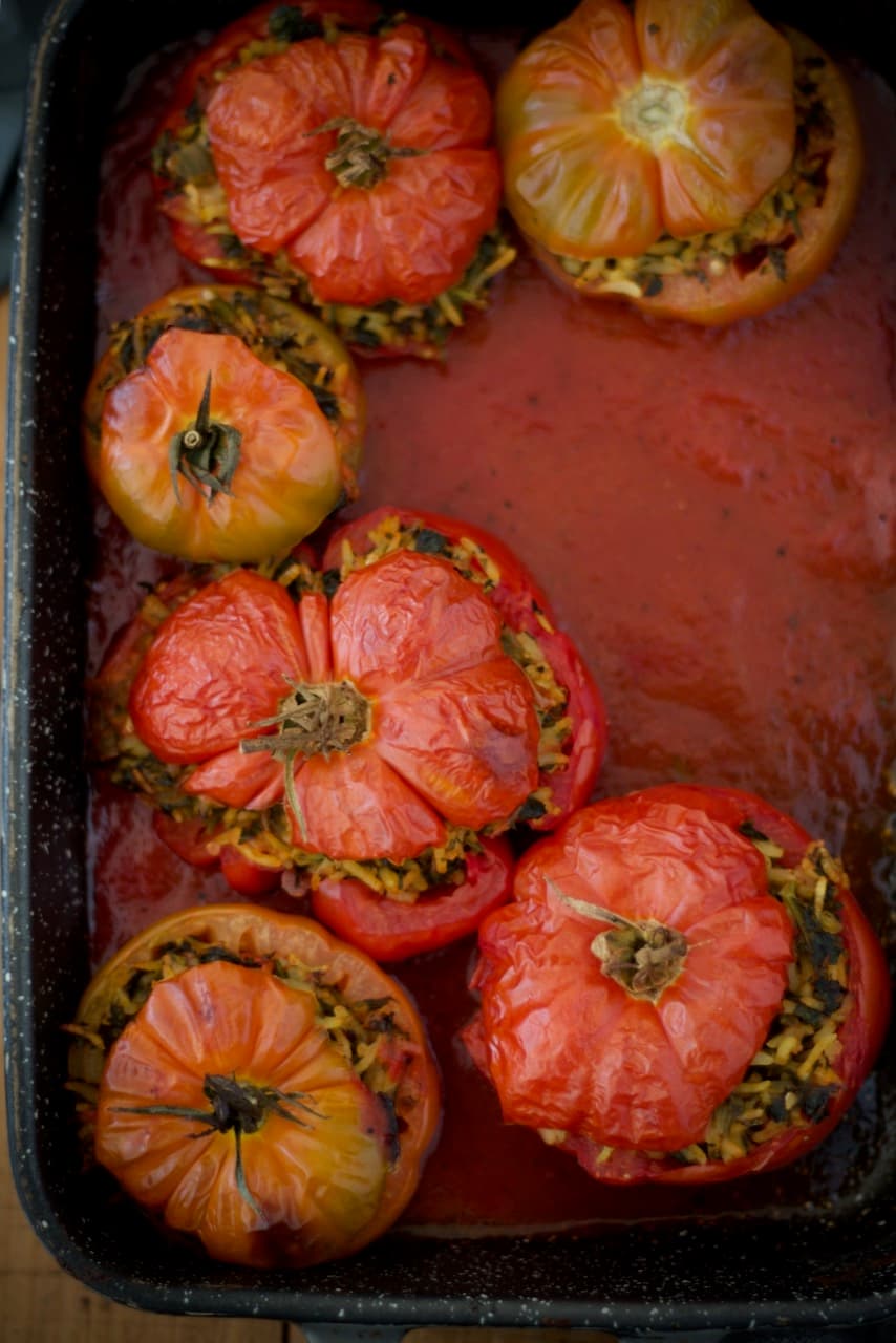 Grilled Tomatoes with Basil Flavor (Gojjeh Kababi Ba Taame Reyhan)