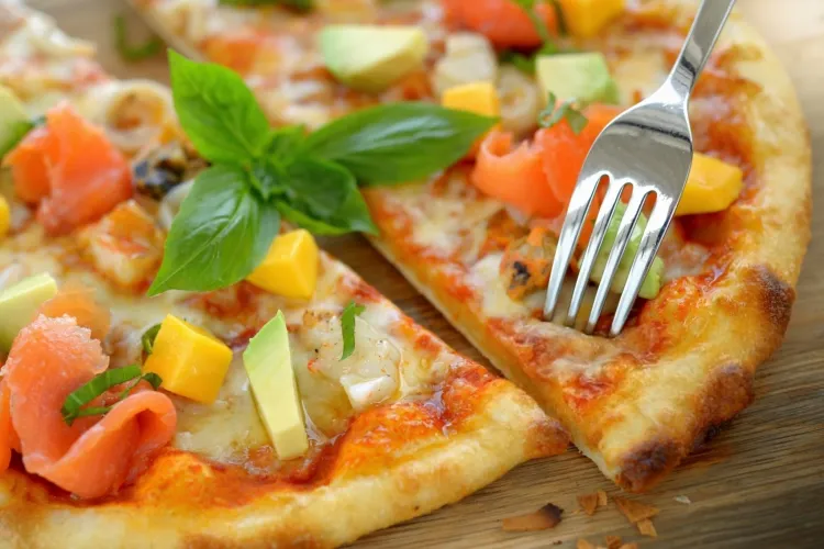 Smoked Sausage & Mango Mini Pizzas