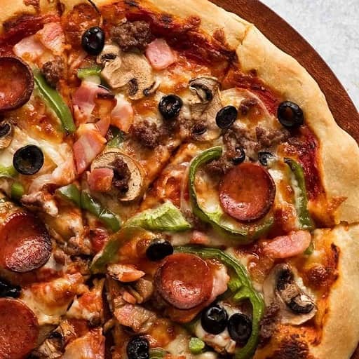 Golden Mushroom & Sausage Skillet Pizza